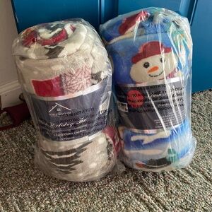 Winter theme blankets 2/$10